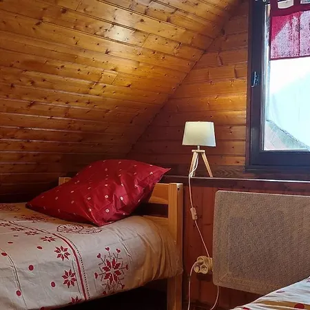 La Rustique Du Bout Du Holiday home